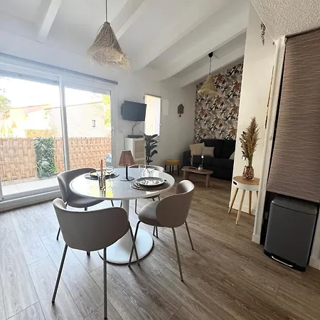 Cap Dagde, Naturiste 5 Min,terrasse Et Piscine,plages,port Apartmán *